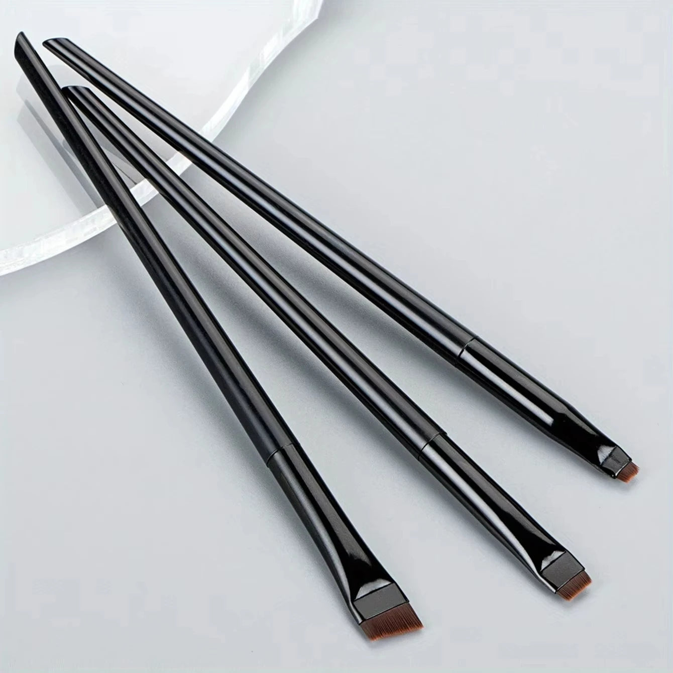 3-Piece Precision Eye – Makeup Brush Set – Angled Eyebrow, Eyeliner & Ultra-Fine Eyeshadow Brushes✨