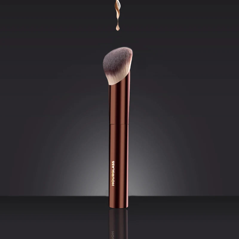 Soft Glow Foundation – Makeup Brush – Ultra-Soft Fiber Face Brush✨