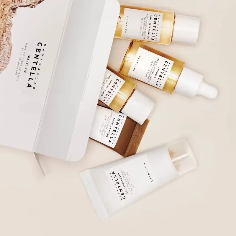 SKIN1004 Madagascar Centella Travel Kit (5-Piece Mini Set) – Toner, Ampoule, Soothing Cream, Cleansing Oil & Ampoule Foam for Sensitive Skin