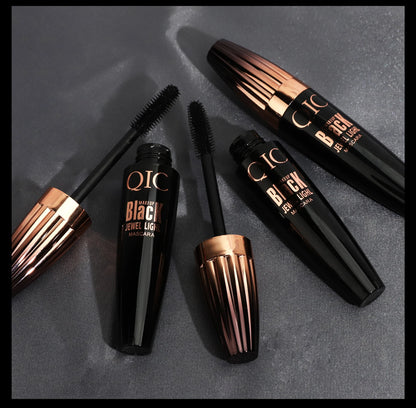 4D Waterproof Lash Mascara – Thickening, Curling & Long-Lasting Volume✨