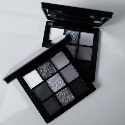 9-Color Smokey Eyeshadow – Palette – Black, Grey & Silver Matte✨